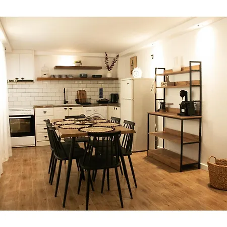 Waves Of Eros 度假居 *